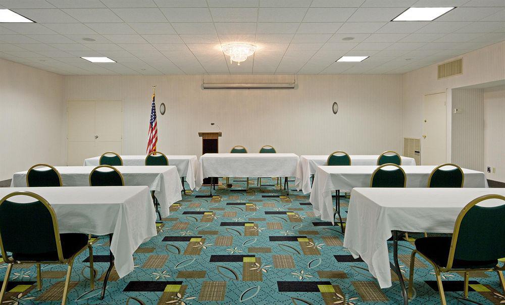 Days Inn By Wyndham Plattsburgh Faciliteter billede